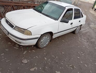 даево равон: Daewoo : 1998 г., 1.5 л, Механика, Бензин, Седан