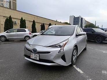 Унаа сатуу: Toyota Prius: 2016 г., 1.8 л, Вариатор, Гибрид, Хетчбек — 2