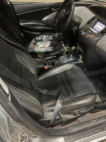 Nissan: Nissan Primera: 2003 г., Автомат, Бензин, Универсал at lalafo.kg — 5 Nissan: Nissan Primera: 2003 г., Автомат, Бензин, Универсал — 5