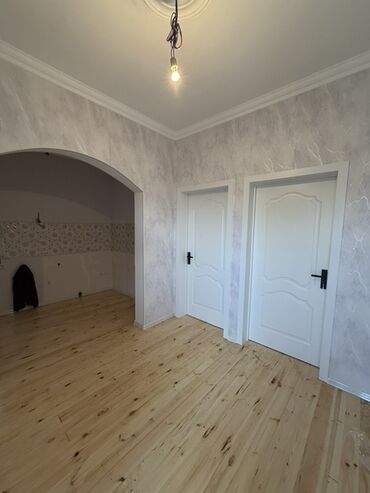 Həyət evləri və villaların satışı: 3 otaqlı, 72 kv. m, Yeni təmirli — 4