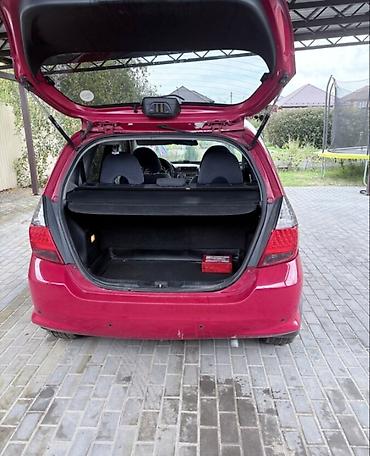 nonda jazz: Honda Jazz: 2004 г. — 3