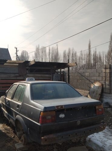 авто не рабочий: Volkswagen Jetta: 1988 г., 1.8 л, Механика, Бензин, Седан