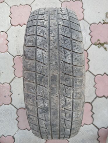 пакрышка 215 60 16: Шины 215 / 60 / R 16, Зима, Б/у, 1 шт, Легковые, Япония, Bridgestone