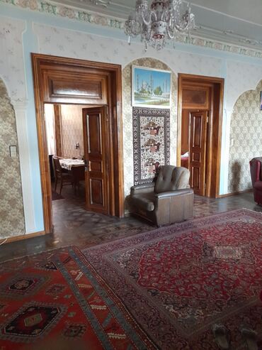 Həyət evləri və villaların satışı: 9 otaq, 264 kv. m, Kredit var, Orta təmir — 11