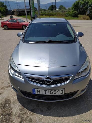 Μεταχειρισμένα Αυτοκίνητα: Opel Astra: 1.4 l. | 2011 έ. 170000 km. Χάτσμπακ