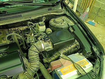 Toyota: Toyota Corolla: 2006 г., 1.6 л, Автомат, Бензин, Хэтчбэк — 10