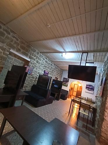 аренда автовышки: Pleysteyşn 3 Televizor 140 dioqanal smart 3 ədəd 8 divan 2 kamera 1 — 8