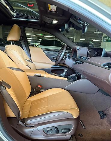 lexus hybrid: Lexus ES: 2022 г., Гибрид, Седан — 8