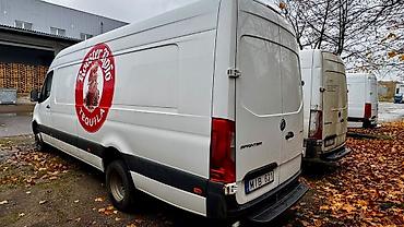 искутер: Mercedes-Benz Sprinter грузовой фургон, длинная база и высокий крыша — 7