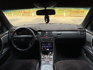 Mercedes-Benz E-Class: 2001 г., 2.8 л, Автомат, Газ, Седан — 6