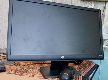 hp pavilion i5 8 nesil: Monitor asus v2072A problemsiz islek vezyetde 60 hz