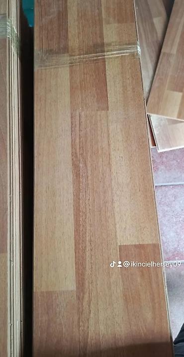 Laminat: ‼️ Təcili Satılır. ‼️ Laminat Prablemi yoxdu Fərqli ölçülərdə var 45 — 7