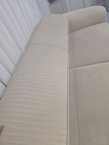 Divanlar: Divan, Açılmayan, Bazasız, Vеlur parça — 9