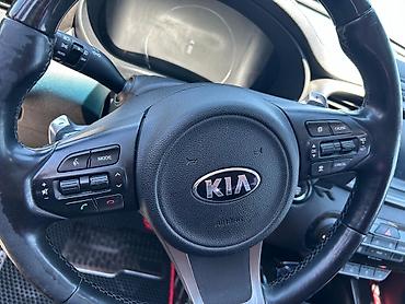 kara: Kia Sorento: 2 l | 2016 il Ofrouder/SUV — 10