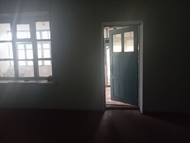 Продажа домов: Барачный, 42 м², 2 комнаты, Собственник, Косметический ремонт at lalafo.kg — 4 Продажа домов: Барачный, 42 м², 2 комнаты, Собственник, Косметический ремонт — 4