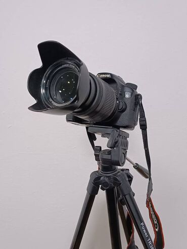 самсунк s 21: Продаю Зеркальный фотоаппарат Canon EOS 70D Объектив: EF-S 18-200mm