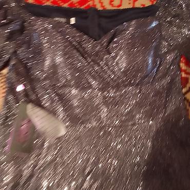 Вечерние платья: Элегантные женские платья (2 шт.) 1) Бордовое кружевное платье: - — 4