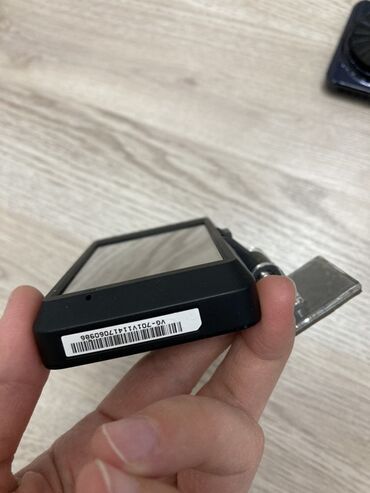 Видеорегистраторы: Автомобильные видеорегистраторы — набор из 4 устройств Состав: - — 3