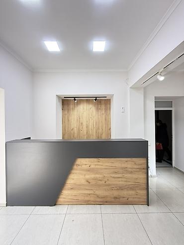 Аренда помещений свободного назначения: Сдается коммерческое помещение по первой линии, по улице Ахунбаева — 2