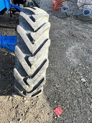 Traktorlar: Belarus mtz t 42 di Senetleri qaydasındadı. 4 tekeleri tezedi — 7