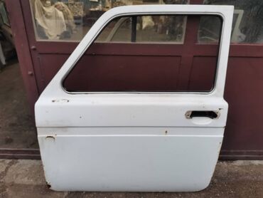 Auto delovi: Dodatni opis Vrata leva Lada 21213,21214 Niva u beloj boji. Polovna — 1