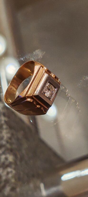 srebrni prsten: Prsten zlato 1200e brilijant 0.50karata 15g 18k