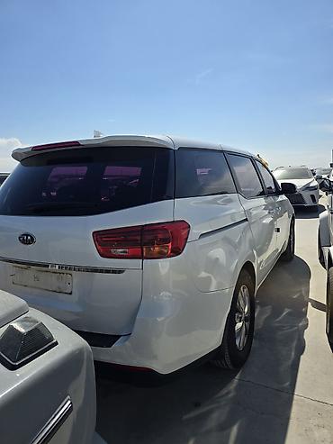 без дтп: Kia Carnival: 2020 г., 2.2 л, Автомат, Дизель, Минивэн — 5