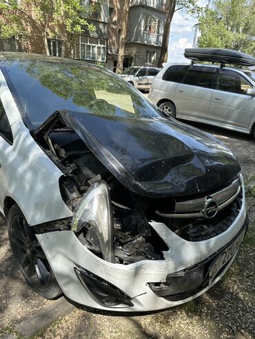 Opel: Продаю машину срочность Состояние очень хорошее Опель Корса