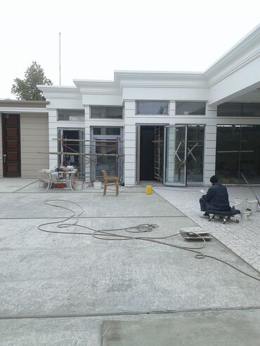 Giriş qapıları: Evlərin və fasadin istənlən zövqdə təmiri. qiymət razilaşma yolu ilə — 10