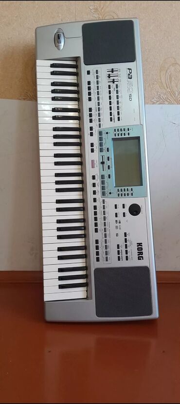 sintezator: Korg pa 50 sd kart.Təcili satılır. Ev alətidir.İdeal vəziyyətdədir