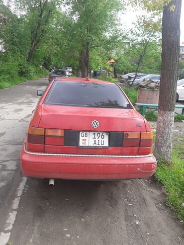 golf vento: Volkswagen Vento: 1997 г., 2 л, Механика, Бензин, Седан