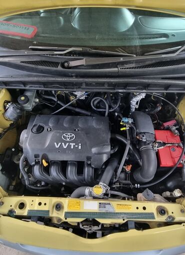купить машину без первоначального взноса: Toyota Funcargo: 2001 г., 1.3 л, Автомат, Бензин, Хетчбек