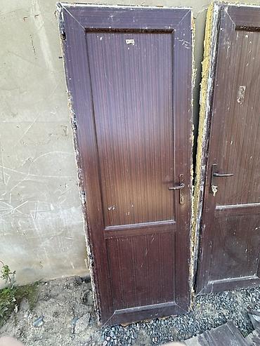 Межкомнатная дверь, Б/у, Глухие, Двухстворчатая, Распашная, цвет - Коричневый at lalafo.kg Межкомнатная дверь, Б/у, Глухие, Двухстворчатая, Распашная, цвет - Коричневый
