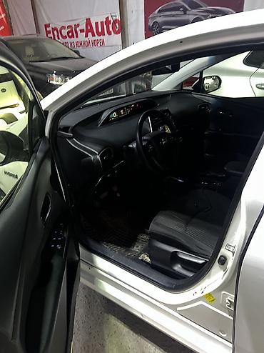 Toyota: Toyota Prius: 2016 г., Вариатор, Гибрид — 6