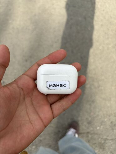 Наушники: Продаю airpods pro 2 чистый оригинал состояние хорошая все функции