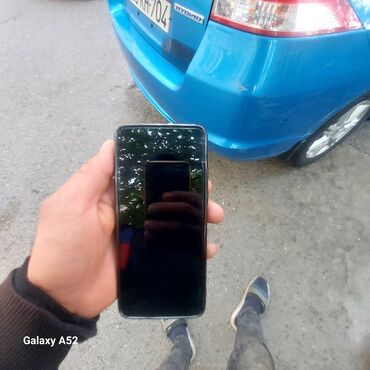 iphone 11 ilə barter: Xiaomi 12, 128 ГБ, цвет - Черный, 
 Две SIM карты, Отпечаток пальца