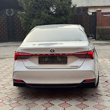 Toyota: Toyota Avalon: 2022 г., 2.5 л, Гибрид — 3