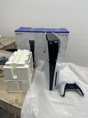 токарь 5 разряда: Продаю Sony PlayStation 5 слим, 1000 гб, версия с дисководом