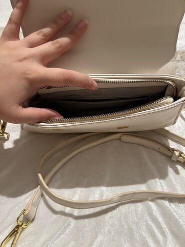 Çantalar: Əl çantası, Pinko, İşlənmiş — 14