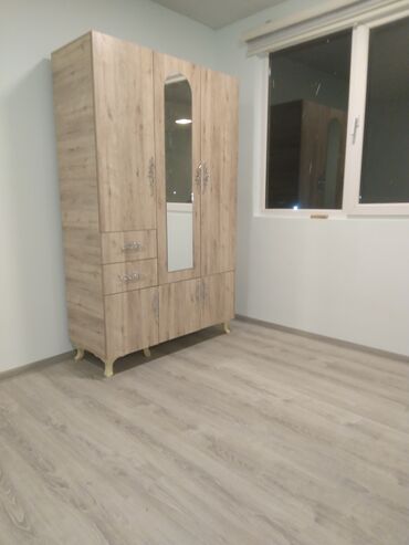 Yeni, Açılan, 4 qapılı Düz dolab, Dolab-asılqan, Azərbaycan