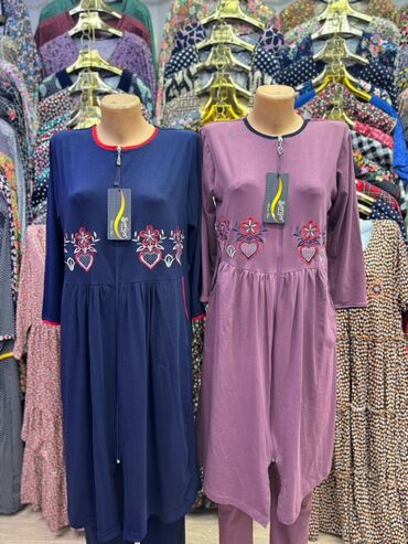 Другая женская одежда: Халаты двойка размер 48-50-52-54-56 цена 1000сом еще больше