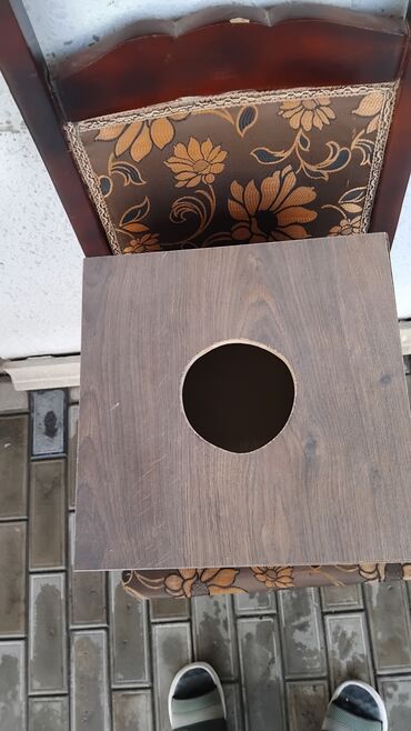 Tutuquşları: 2 disi 1 ərkek 1 yaşları var qefesle bir yerdə satılır qəfəsin uzunu — 13