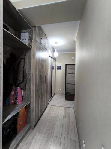 1 комнатная квартира 8 мкр: 3 комнаты, 101 м², Элитка, 6 этаж, Евроремонт