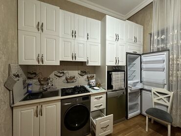 снять квартиру на месяц в баку: SUMQAYIT şəhərin mərkəzində Kristal Abşeron kompleksinde 2 otaqli