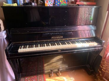 pianino alıram: Piano, Belarus, İşlənmiş, Ünvandan götürmə