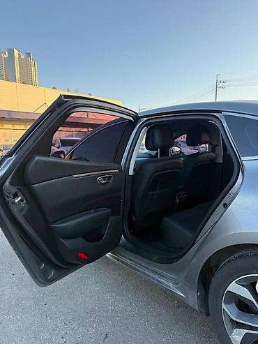 Renault: Renault SM6: 2019 г., 2 л, Автомат, Бензин, Седан — 9