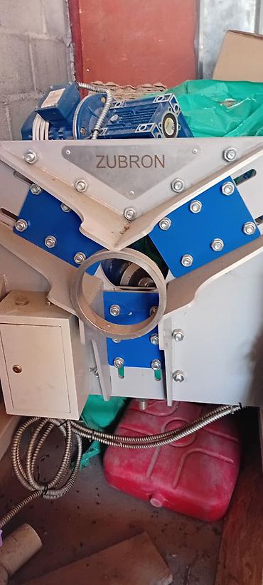 модыльный дом: ZUBRON Основные узлы и особенности: - Мощный электропривод с — 2