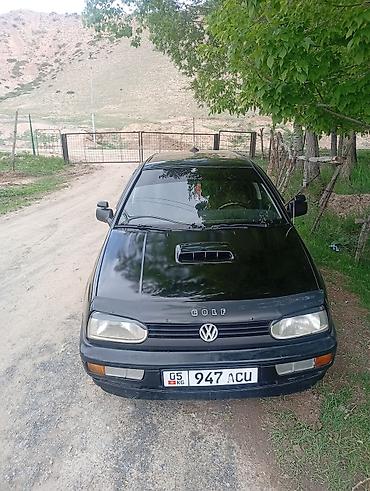 385 55: Volkswagen Golf: 1994 г., 1.6 л, Механика, Бензин, Хэтчбэк — 1