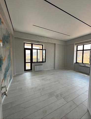 рахат: 1 комната, 52 м², АУЦА Элитка, 10 этаж, Свежий ремонт — 4
