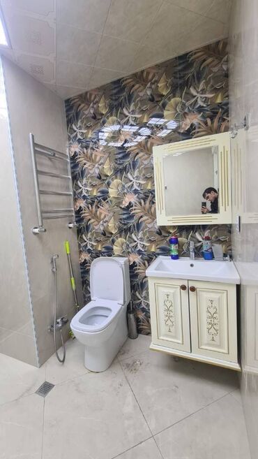 Uzunmüddətli kirayə mənzillər: Xətai rayonu Xətai metrosunun yaxınlığında (ali məhkəməyə yaxın), yeni — 14